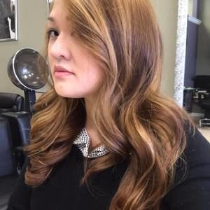 Meet your Posher, Julia